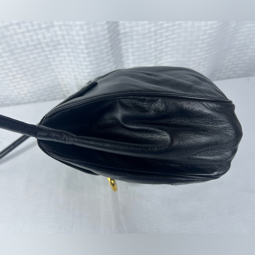 Vintage Loewe Black Leather Shoulder Bag with Embossed Anagram & Gold Ring - Picture 4 of 14